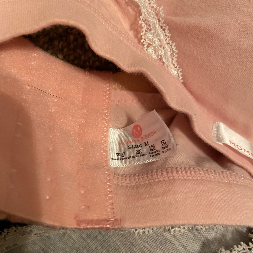Women's Lace Trim Bras - Pink and Gray - Picture 12 of 13